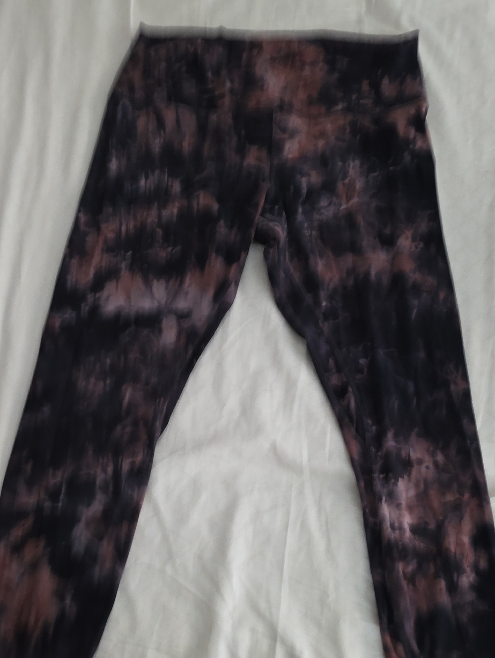 lululemon athletica Tie-Dye Leggings in Black and Brown